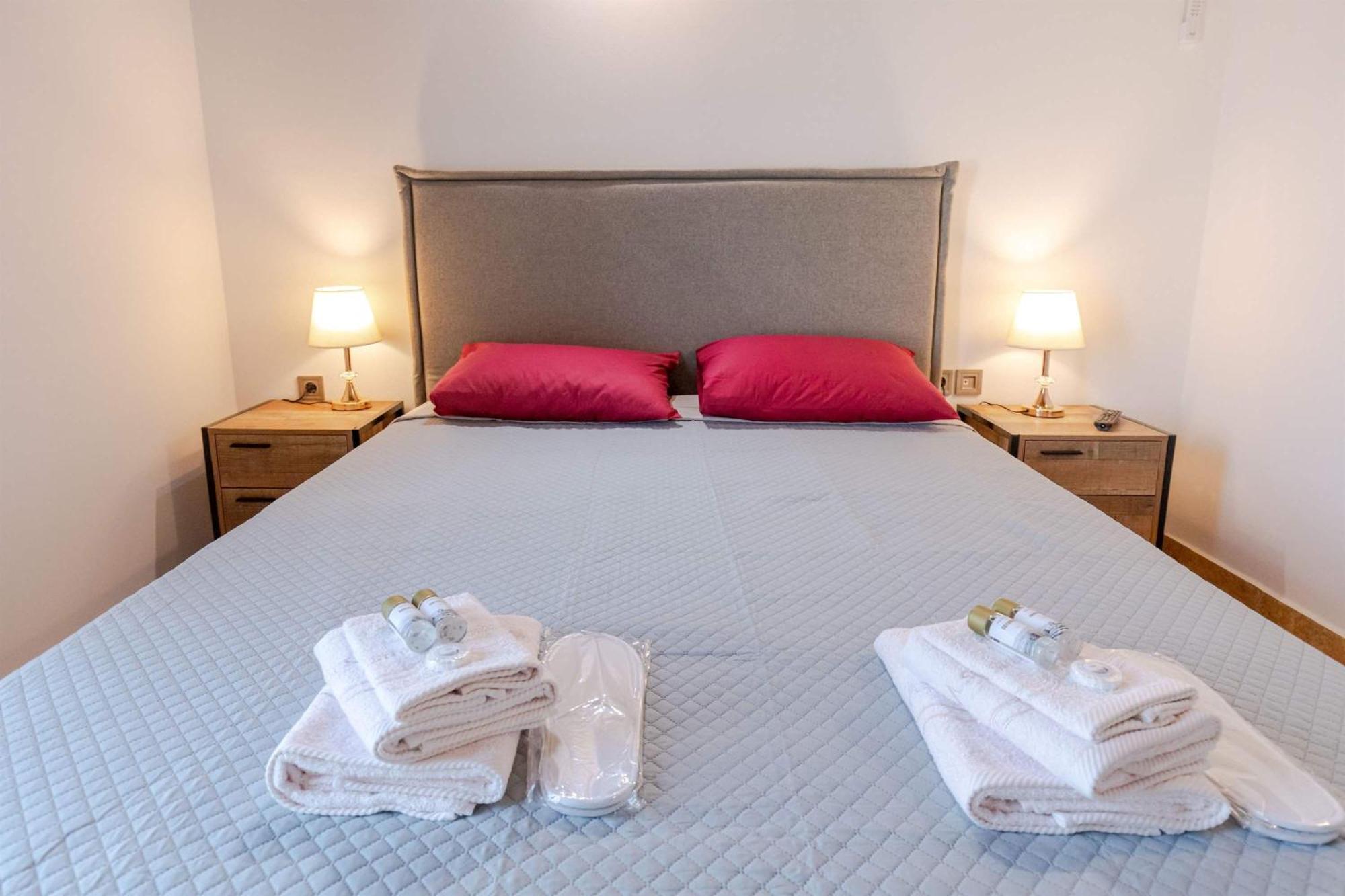 Katerina'S Villas - Monemvasia Beachfront Stone Paradise Экстерьер фото