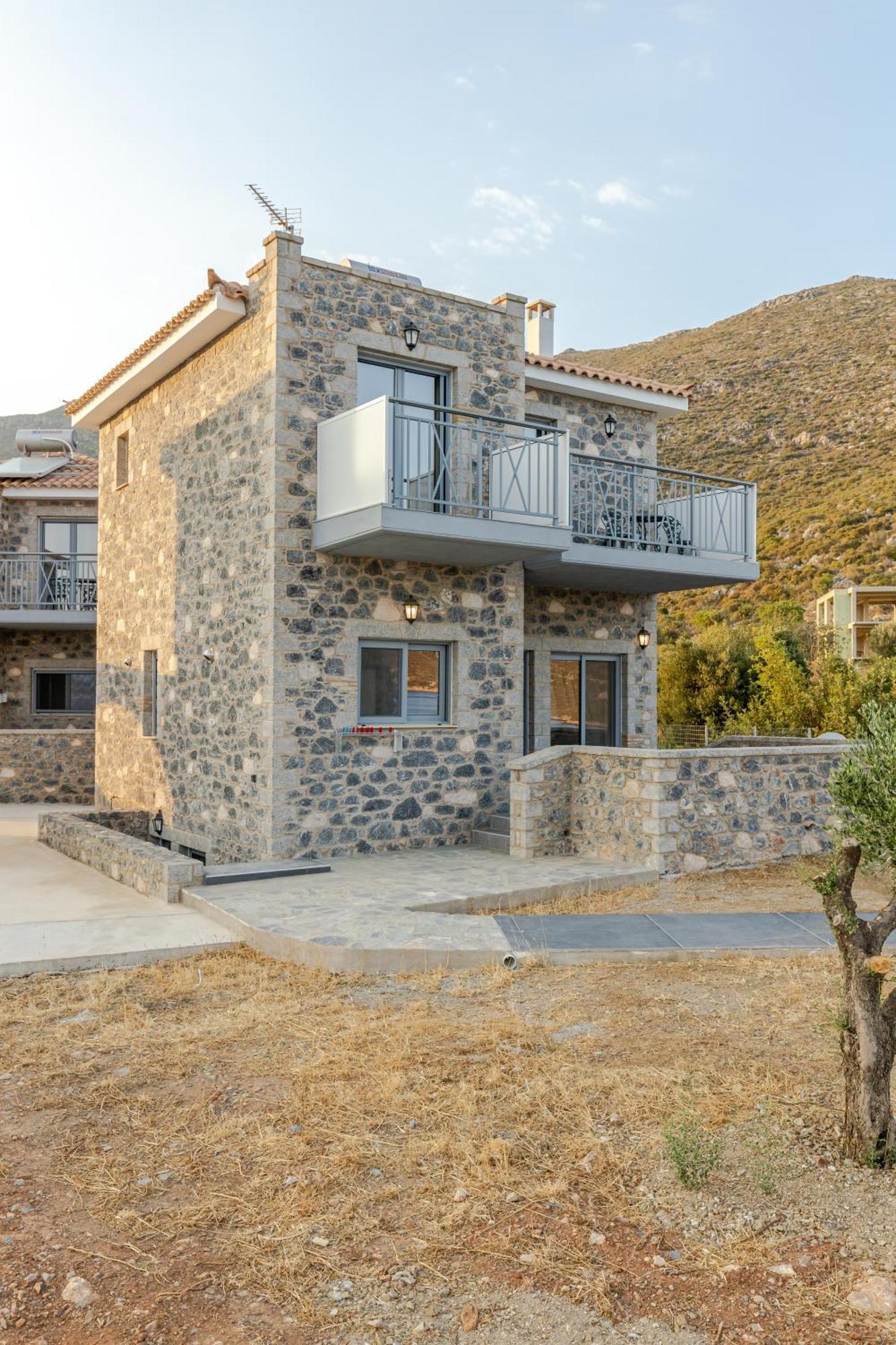 Katerina'S Villas - Monemvasia Beachfront Stone Paradise Номер фото